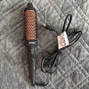 Amika Blow Out Brush Hair Styling Tool